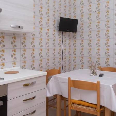 Apartmán S168 - Sirolo, Ampio Trilocale Comodo Ai Servizi